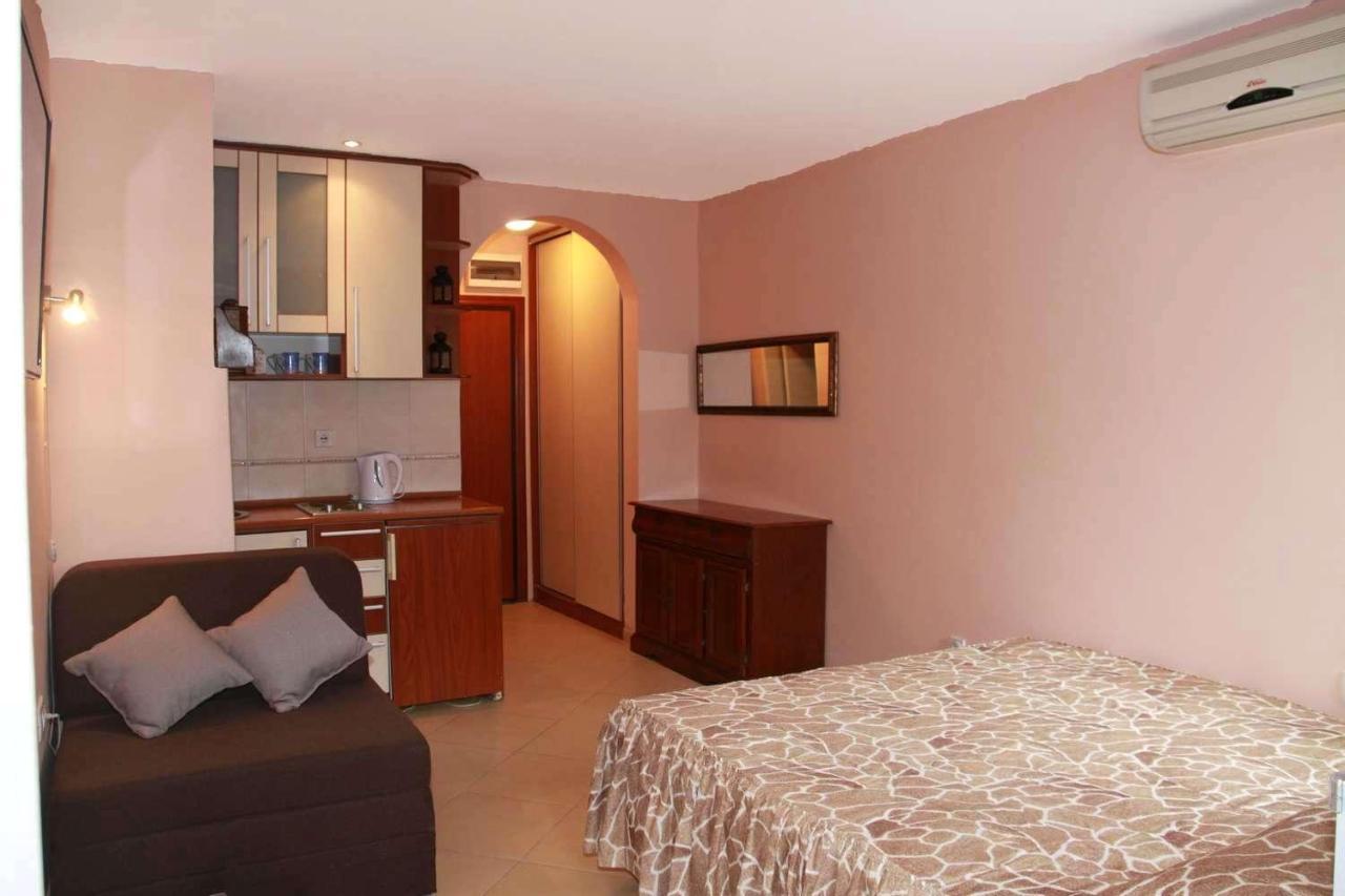 Apartman Adriana *
